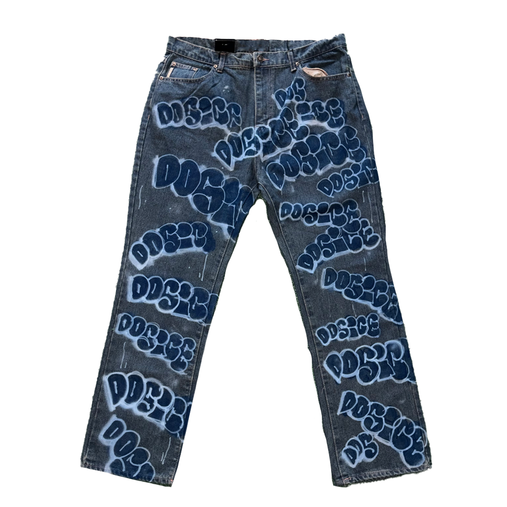 BLUE THROWIE JEANS 9/10 available