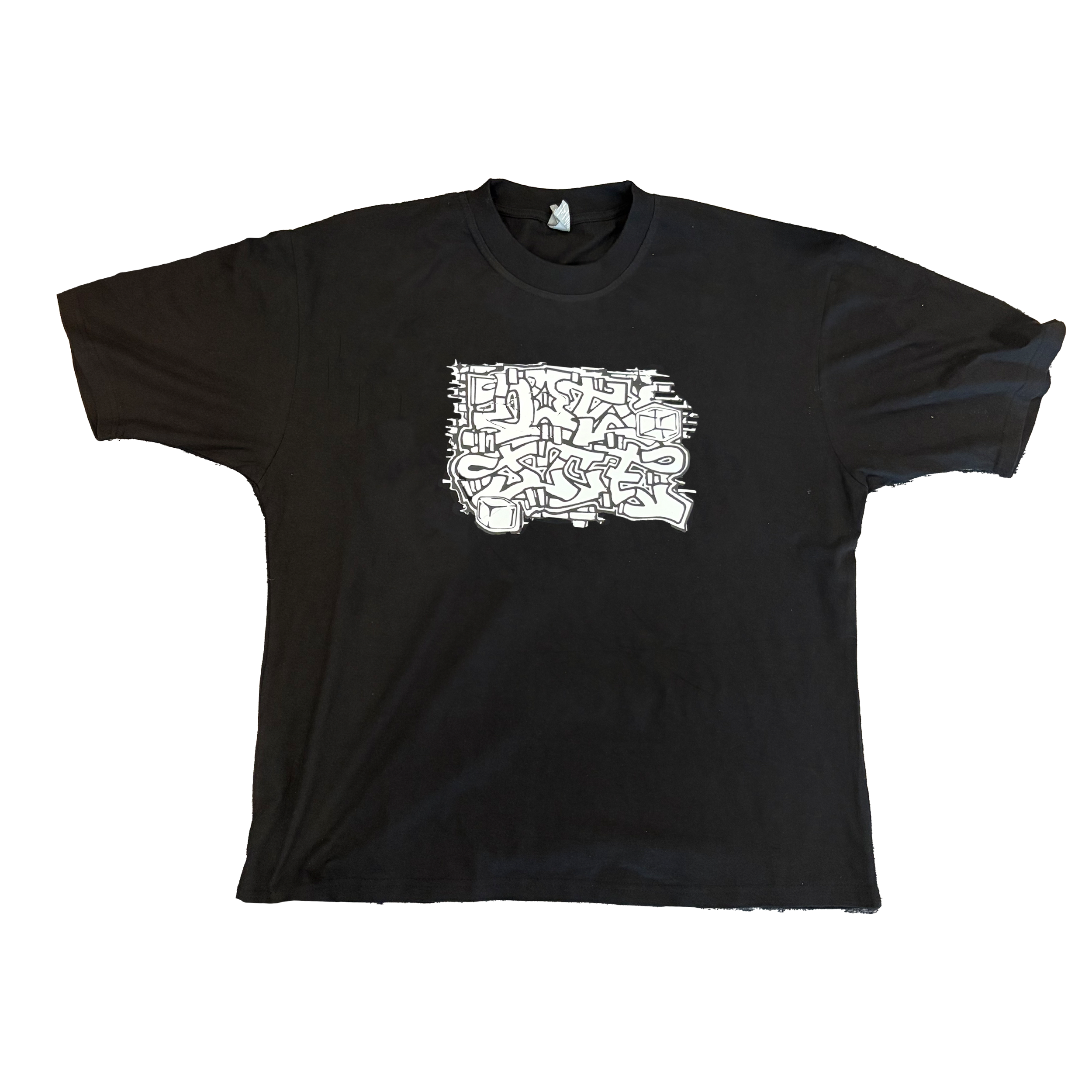 Dosice graffiti tee